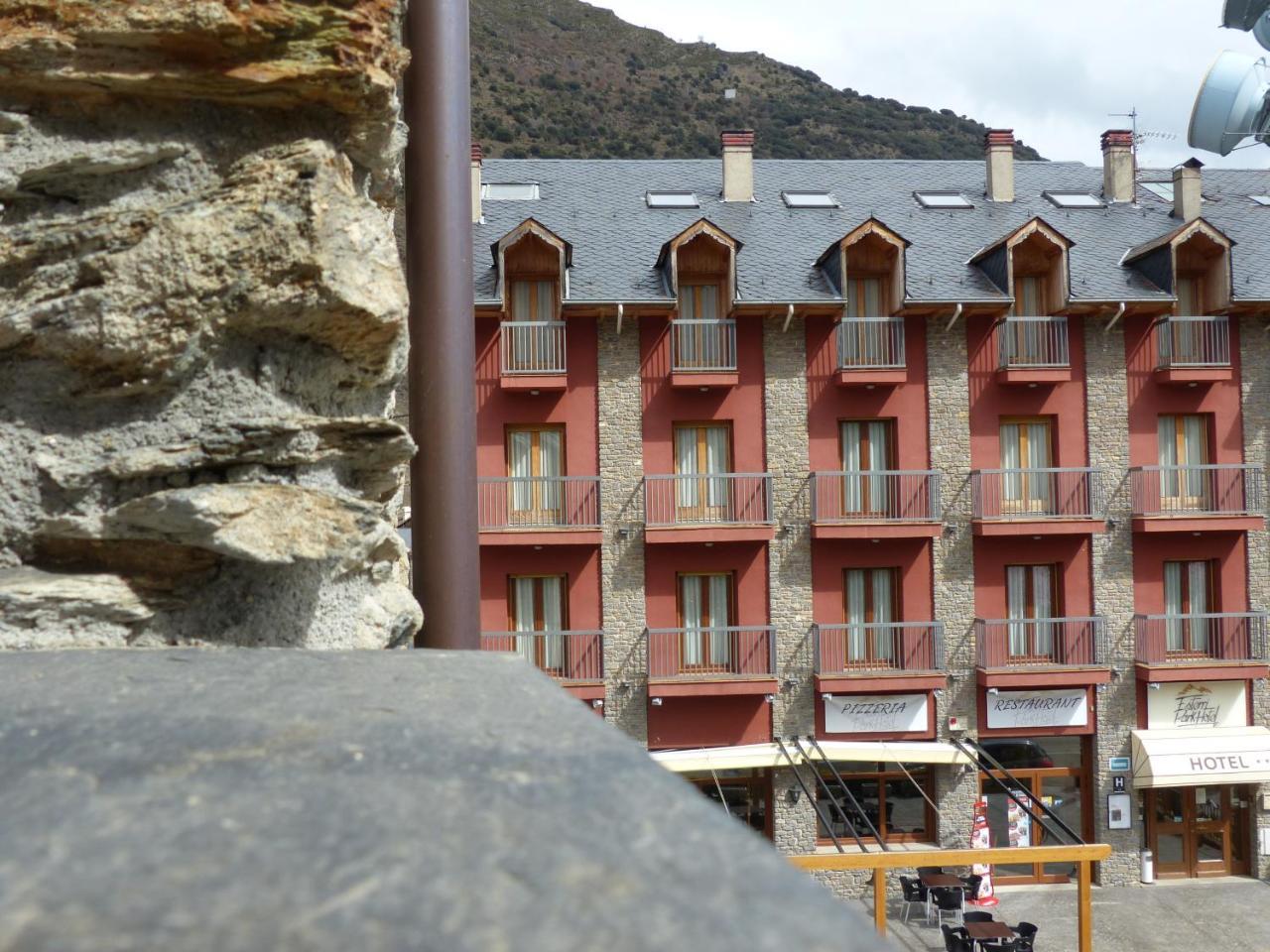 Hostal Vall D'Aneu By Arcas & Sambola Esterri d'Àneu Exteriör bild